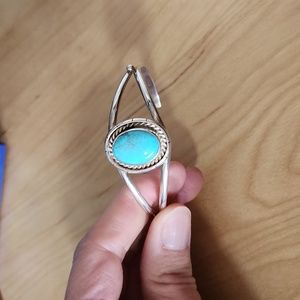 Vintage Navajo Sterling Silver Turquoise Cuff
